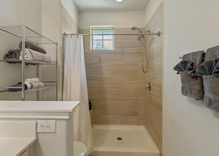 3br 12 Mins To Kalahari Bbq & Private Patio * Round Rock